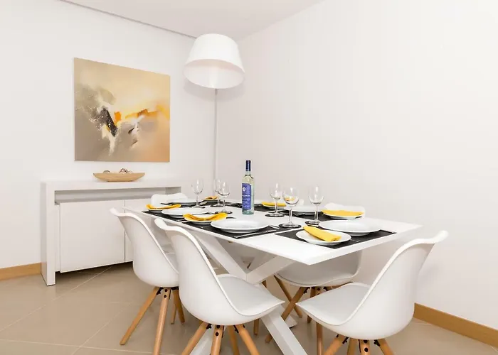 アパート Beach Condominium *